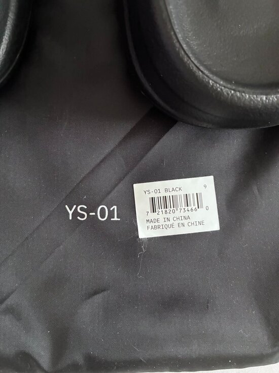 YEEZY YS-01 Black Slide Men\'s 9 New Never Worn Authentic main image 6